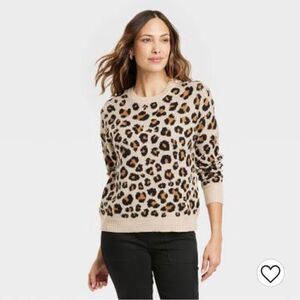Women’s Leopard Print Sweater M
